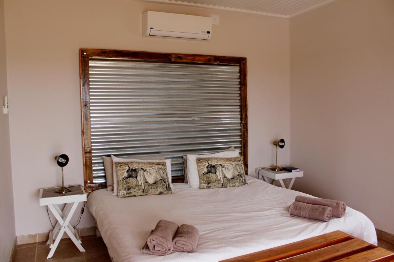 Kgalagadi Lodge Askham Exteriör bild
